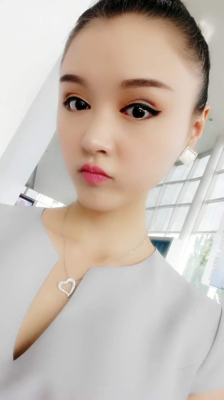 淘女郎 梦凡.