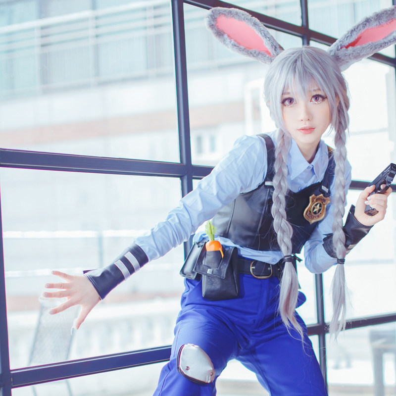 疯狂动物城兔朱迪兔子拟人长款麻花双马尾银色cosplay假发送耳朵