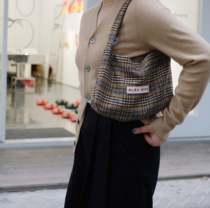 BLEU et ROSE (Caramel mocha baguette bag)Original retro woolen canvas bag armpit bag