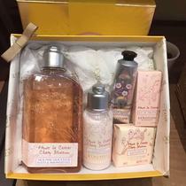 Loccitane Oshu Dan gift box set body lotion shower gel rose cherry blossom with hand gift gift spot