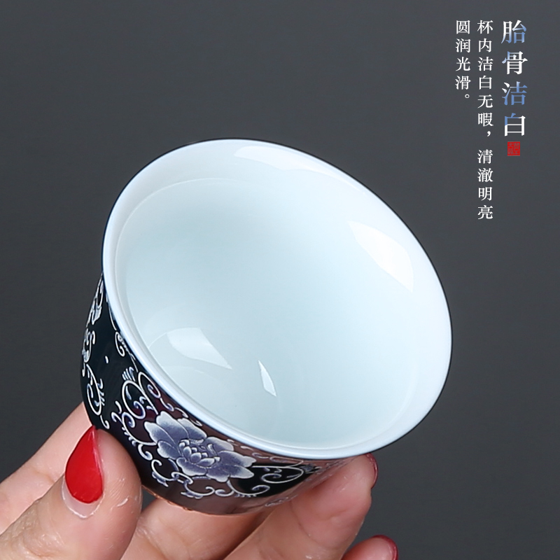 Jingdezhen blue and white porcelain ceramic cups small kung fu masters cup tea sets tea cups to use sample tea cup