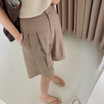 (Spot second hair) Joo Korea comfortable three-dimensional double pleated loose casual versatile suit shorts