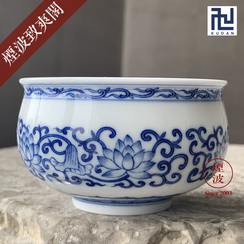 Those jingdezhen blue and white tie up nine calcinations hand lotus flower incense buner cup sample tea cup cup master CPU