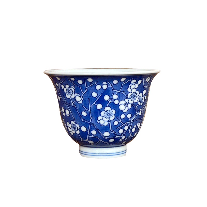 Jingdezhen blue and white blue spring breeze auspicious jade Zou Jun up of eight new system of land ice to crack the name plum flower painting of tea cups