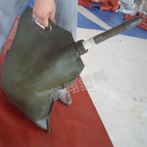 Portable oil bag Soft oil bag Soft portable foldable oil bucket No mans land travel spare oil bag