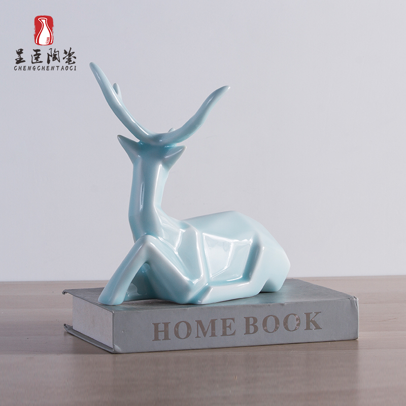 Jingdezhen ceramic deer furnishing articles wine TV ark, blue adornment of the sitting room porch decoration creative household act the role ofing is tasted