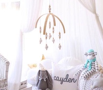 ins Nordic home wood Everest Suzuki bed Suzuki child room pendants Decorative Prototype room Clothing Store Photography Props