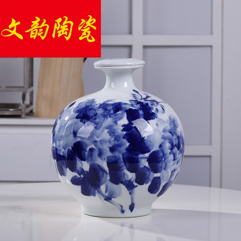 Under the blue and white glaze of jingdezhen ceramic jar 5/10 jins home wine liquor jar of wine bottle seal