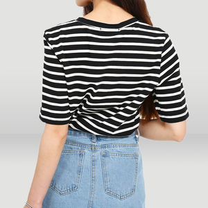 Black-and-White Colour Stripe Straight Barrel Deep V  T-shirt