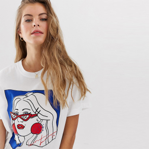 Large-scale Cartoon Printed White Round-collar Short-sleeved