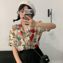 Shirt woman 2022 Summer new Korean version retro port Wind suit collar loose short sleeves Crushed Snowspun Shirt Blouse