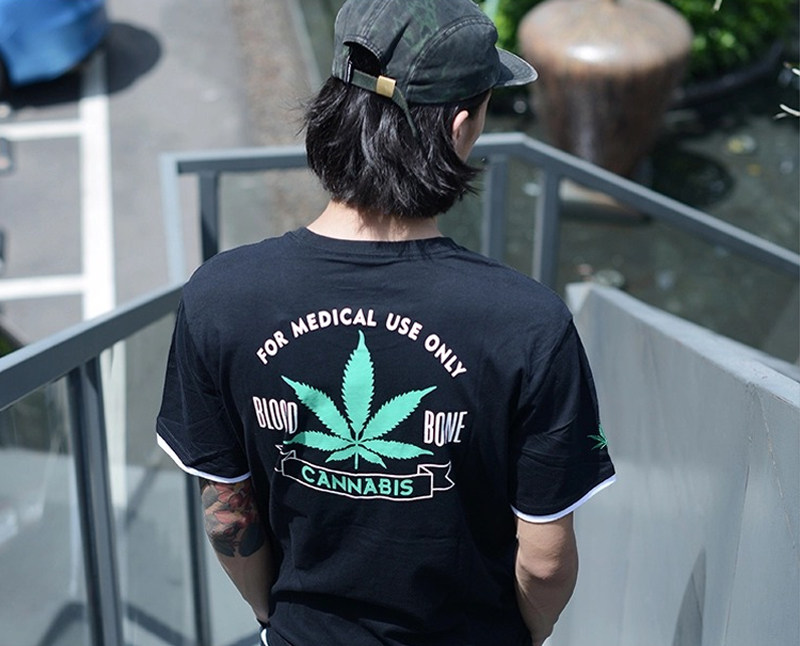 雷鬼风不仅有麻叶还有三色旗