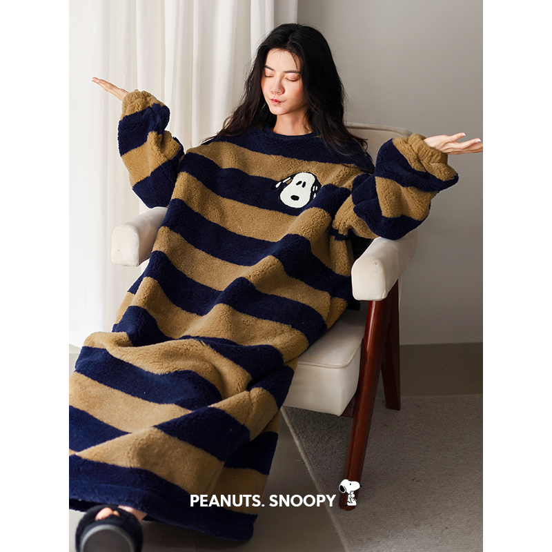 Beyone Snubby Sleeping Women's Autumn Winter Thickened Coral suede Casual Striped Female Big Code Flange Suede Sleeping Skirt-Taobao