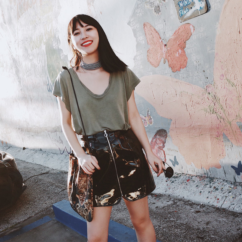 lamps 欧货春夏季女装2017新款纯色上衣 性感深v领超薄短袖t恤