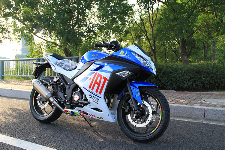 新陵摩托车大跑车正品350双缸川崎小忍者战隼公路趴赛地平线重机