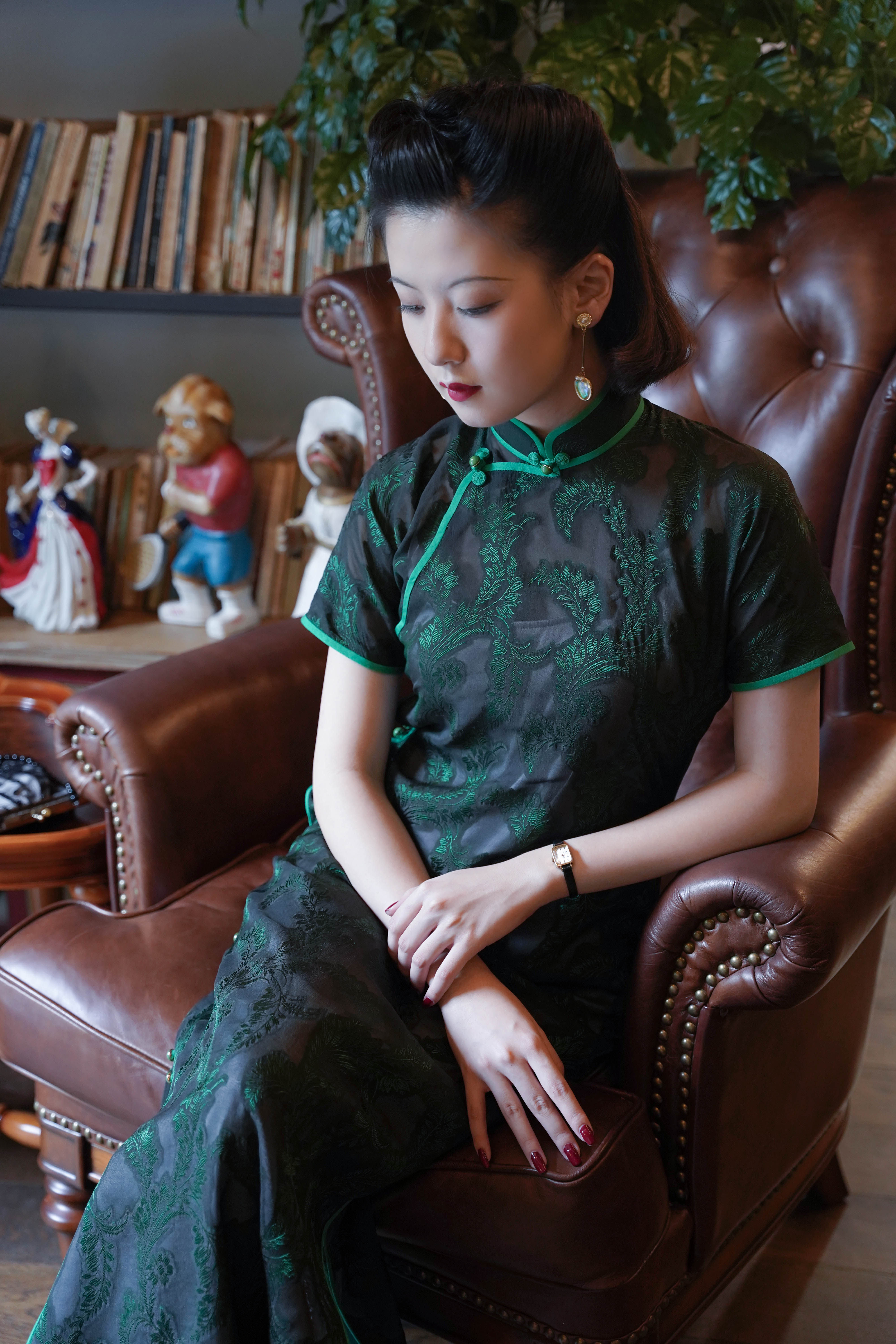 衣长130厘米/现货颜色分类方襟襟形长旗袍款式xs,s,m,l尺码25