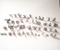 Wei Shi Zhi Dungeons and Dragons DND chess running group decoration white mold