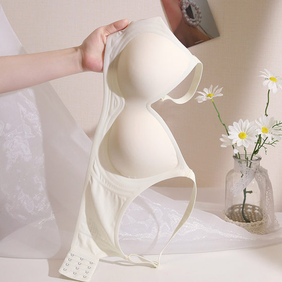 Luo Lisi traceless girl underwear summer thin small breasts gathered without steel rings to collect the breasts to prevent sagging soft support sleep
Luo Lisi traceless girl underwear summer thin small breasts gathered without steel rings to collect the breasts to prevent sagging soft support sleep