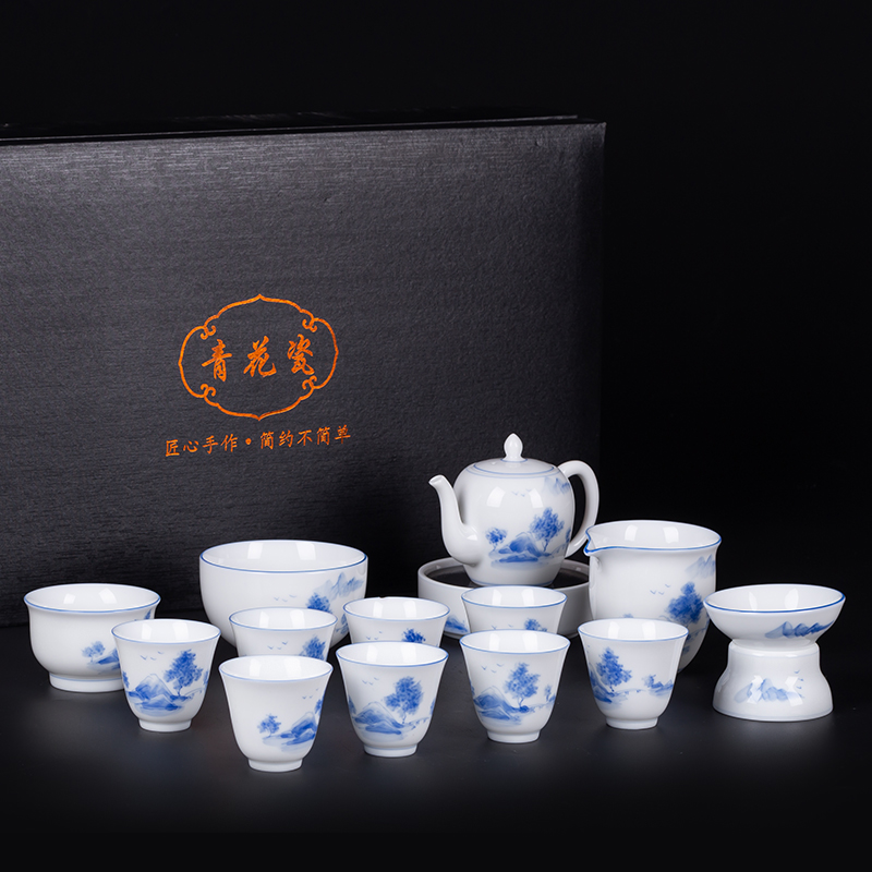 Touch the floor clearance 】 【 tea set a complete set of blue and white porcelain teapot kung fu tea tureen suit the teapot