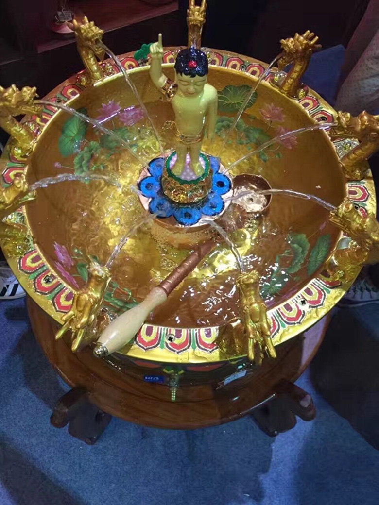 台湾浴佛节景泰蓝九龙喷水浴佛盆纯铜鎏金掐丝珐琅彩寺庙法会法器