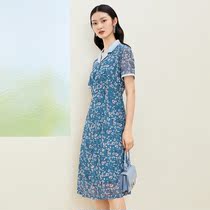 Collettier 2021 new short-sleeved blue floral dress female summer temperament age-reducing slim-fitting mid-length skirt