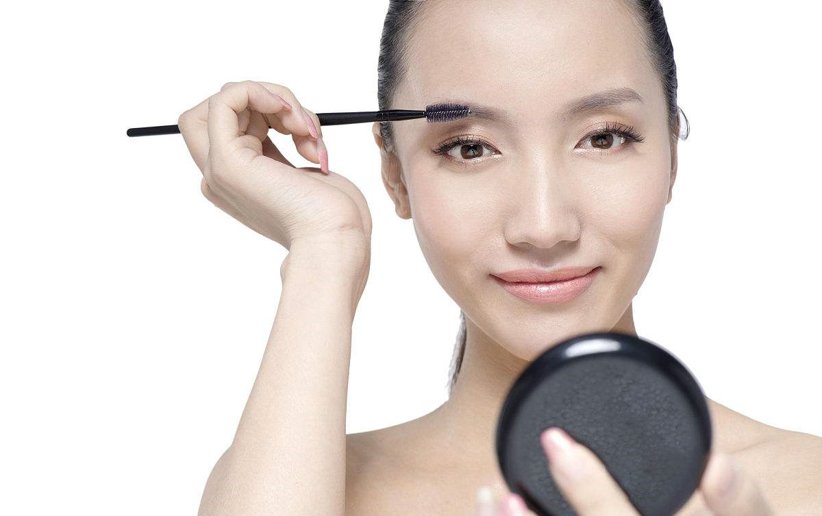 眉毛卧蚕4步画法让你妆容更惊艳