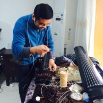 (Law and Guqin Learning Society) Musical instrument maintenance Shangxian Qin Zhen slipping and changing strings to Yueshan Beijing Chengdu