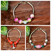 Yunnan ethnic wind features Tibetan silver bracelet Tibetan decoration sweet and colorful apple stone color stone female string pearl ornament