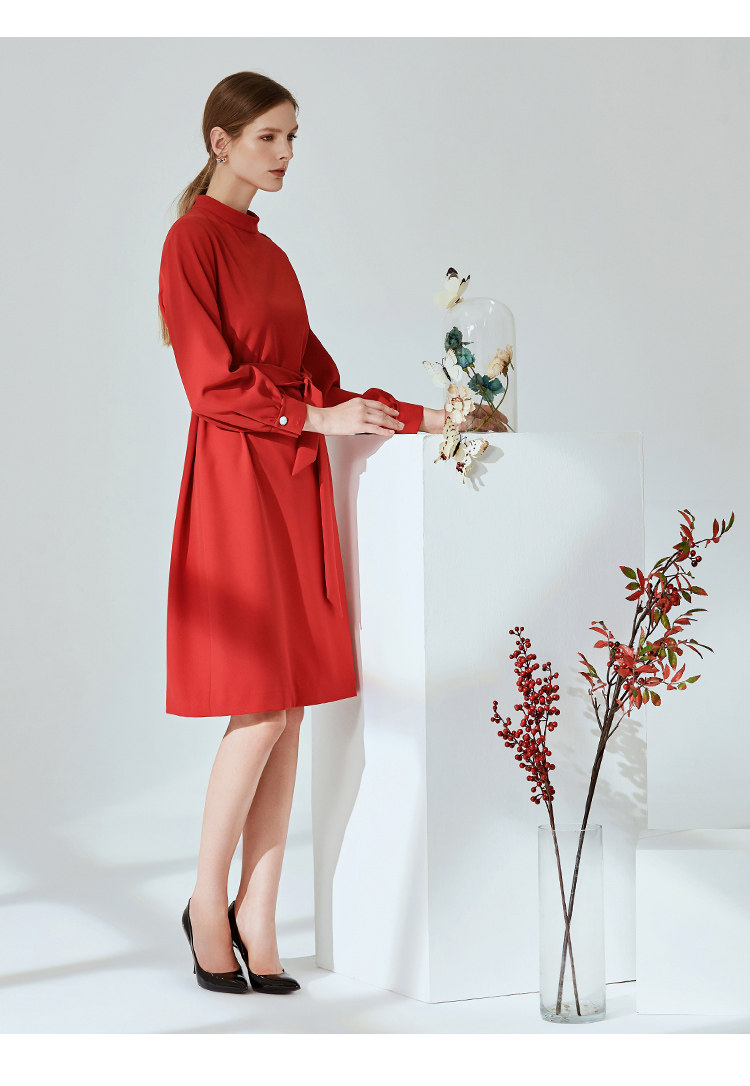 eitie爱特爱春季新款时尚收腰红色连衣裙女裙a2007475