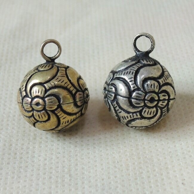 18mm空心雕花银扣/苗银饰品/手链配件/苗族衣服大扣子/diy