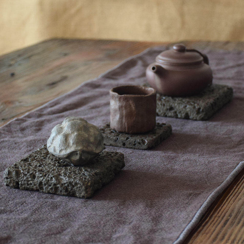 带孔火山岩茶杯垫隔热隔水天然石头茶道零配石制品家居茶托