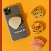 Sachet mobile phone telescopic bracket Korean ins style cookie design personality simulation food lazy person foldable