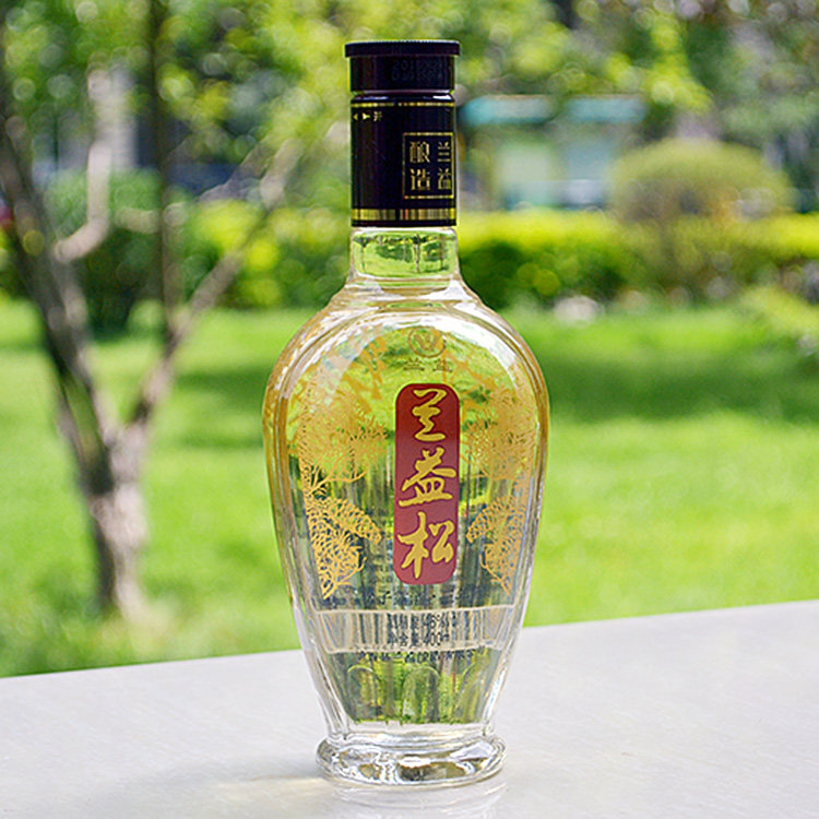 云南特产 兰益松子酒露酒 兰益松三年陈 保健酒 白酒 46度 400ml