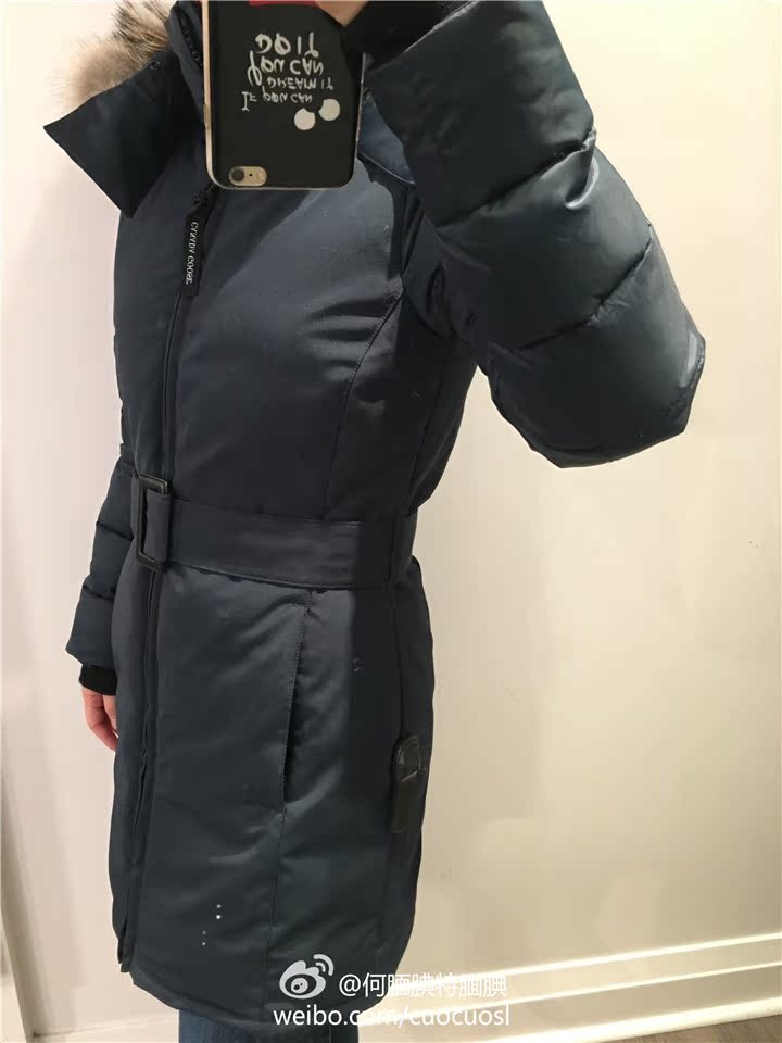 Женский пуховик CANADA GOOSE Rowan Женский пуховик CANADA GOOSE Rowan