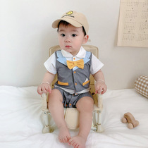 Year-old clothes Male Bao Xia Mens Eve Birthday Suit A Year Old Gown Full Moon Suit A Six-month Baby