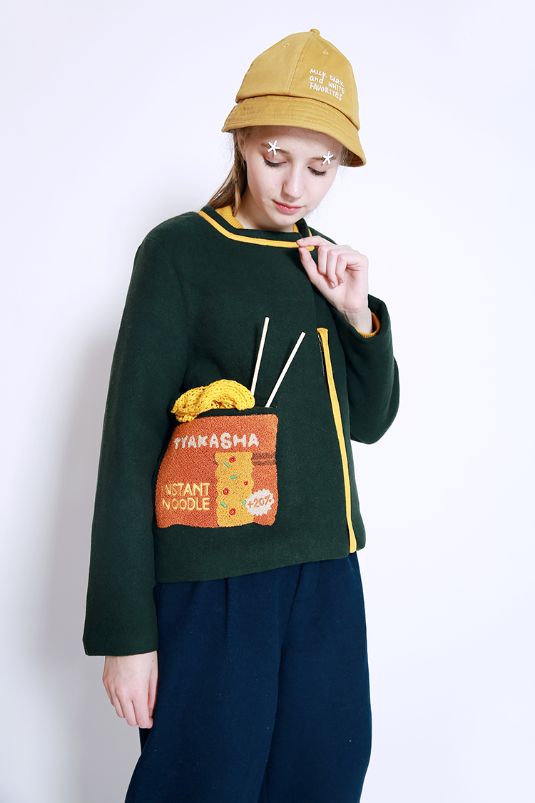 tyakasha塔卡沙绿色泡面口袋呢子短外套nsf180
