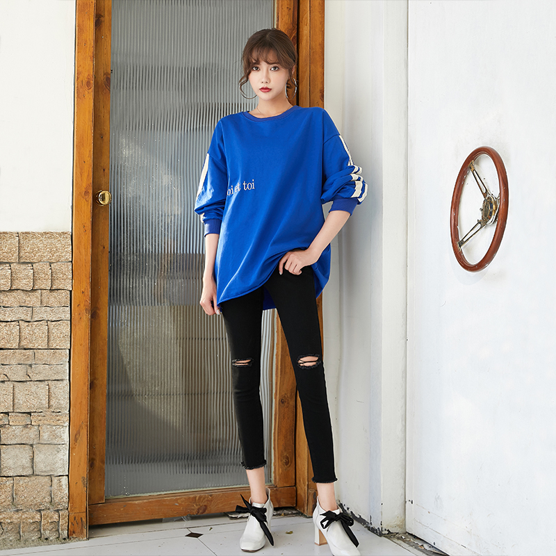 Fat mm spring and autumn 2022 T-shirt covering the belly T-shirt Tibetan meat is thin casual thin sweater age-reducing Western style loose 200 catties