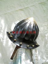 15 shi ji Burgundy pot helmet