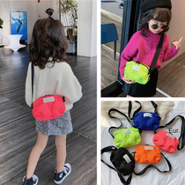Childrens bag casual cute shoulder bread small bag men and women fashion embroidery shoulder bag students mobile phone coin wallet