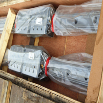 THK rail slider SNR30R SNR30LR SNR30 THK machine tool rail slider spot special offer