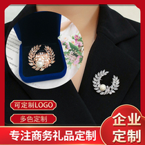 Zircon corsage high-end female badge cardigan buckle Korean temperament luxury atmospheric simple accessories personalized custom brooch