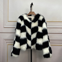 Checkerboard simple modern wind Tuscan sheep fur one fur winter short coat female young