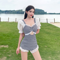 The new houndstooth short-sleeved boxer one-piece swimsuit female summer conservatively gathers to cover the belly to show thin student swimwear hot spring