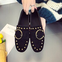 Single shoes women 2020 spring new flat Bean shoes female Korean students Joker square head rivets lazy shoes laddy shoes