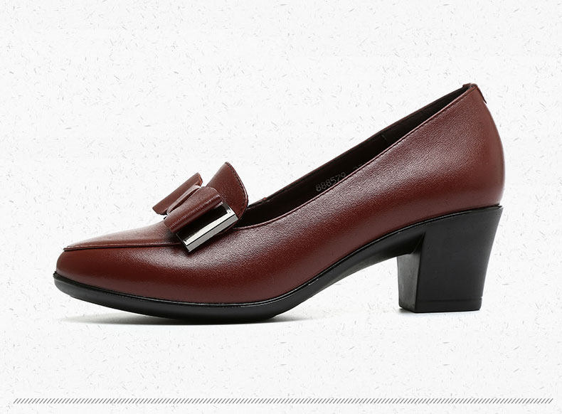 春夏季浅口单鞋真皮妈妈鞋中跟粗跟大码皮鞋中年女鞋软底中老年鞋