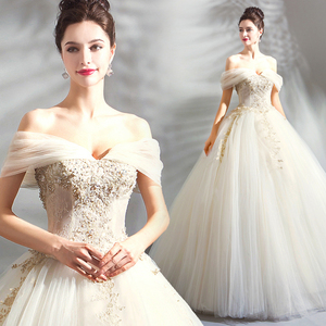 luxurious lace diamond decoration flower shoulder Bride Dress 