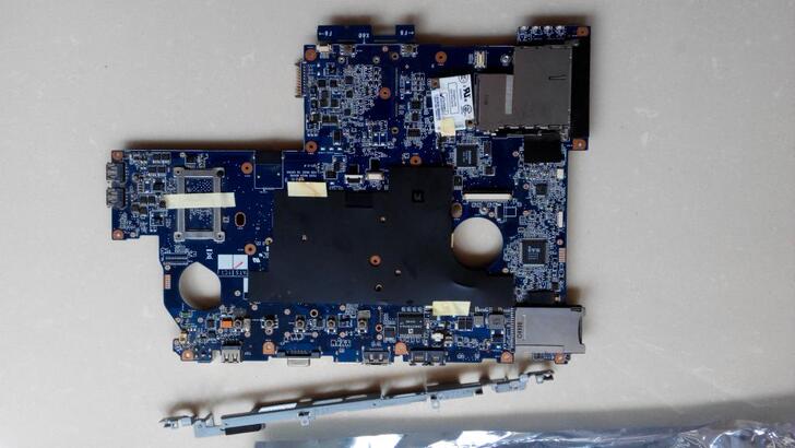 配置gt820显卡的华硕笔记本怎么都让i5四代低压处理器