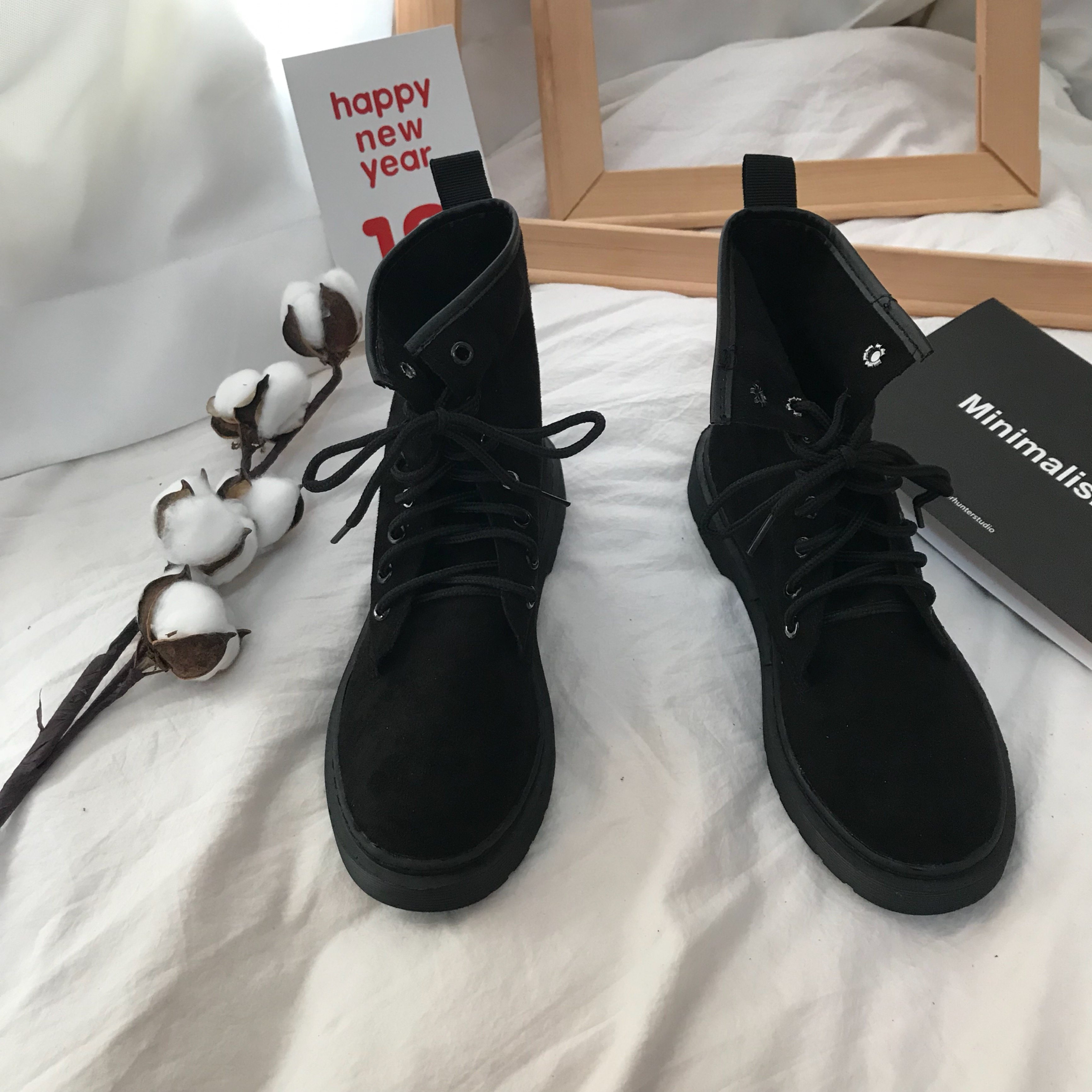 韩版ins大热英伦学院原宿简约街拍厚底高帮机车chic马丁短靴女夏_7折