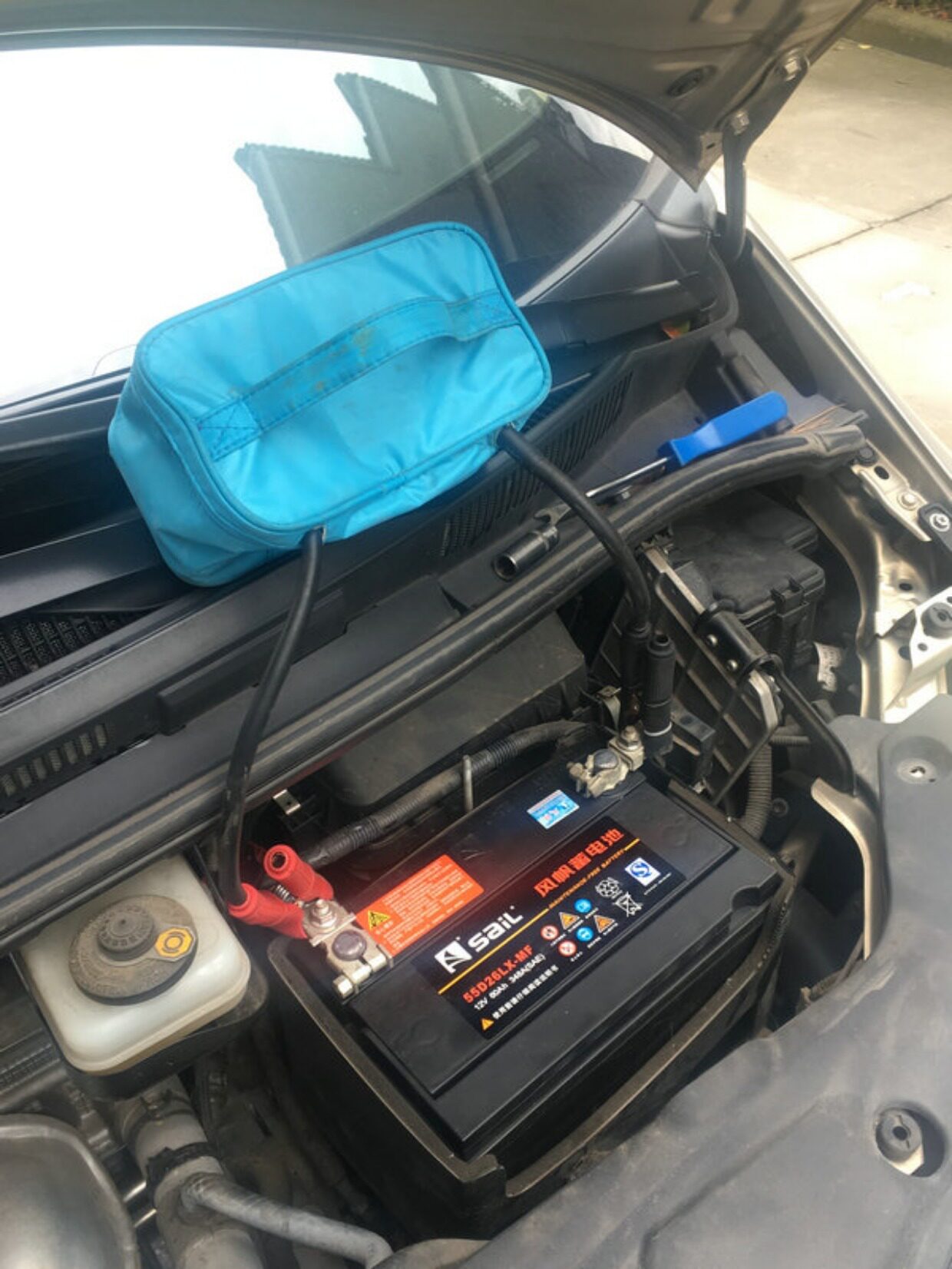 汽车应急启动电源 力豹帮电宝 便携救援卷绕蓄电池 含充电器包邮