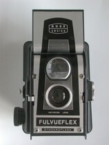 Collection: The rare English manufacturing military flag Ensign Fulvuflex cameras